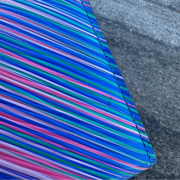 SOLD Louis Vuitton Multicolor Tropical Epi Sarah Wallet - Picture 9 of 16